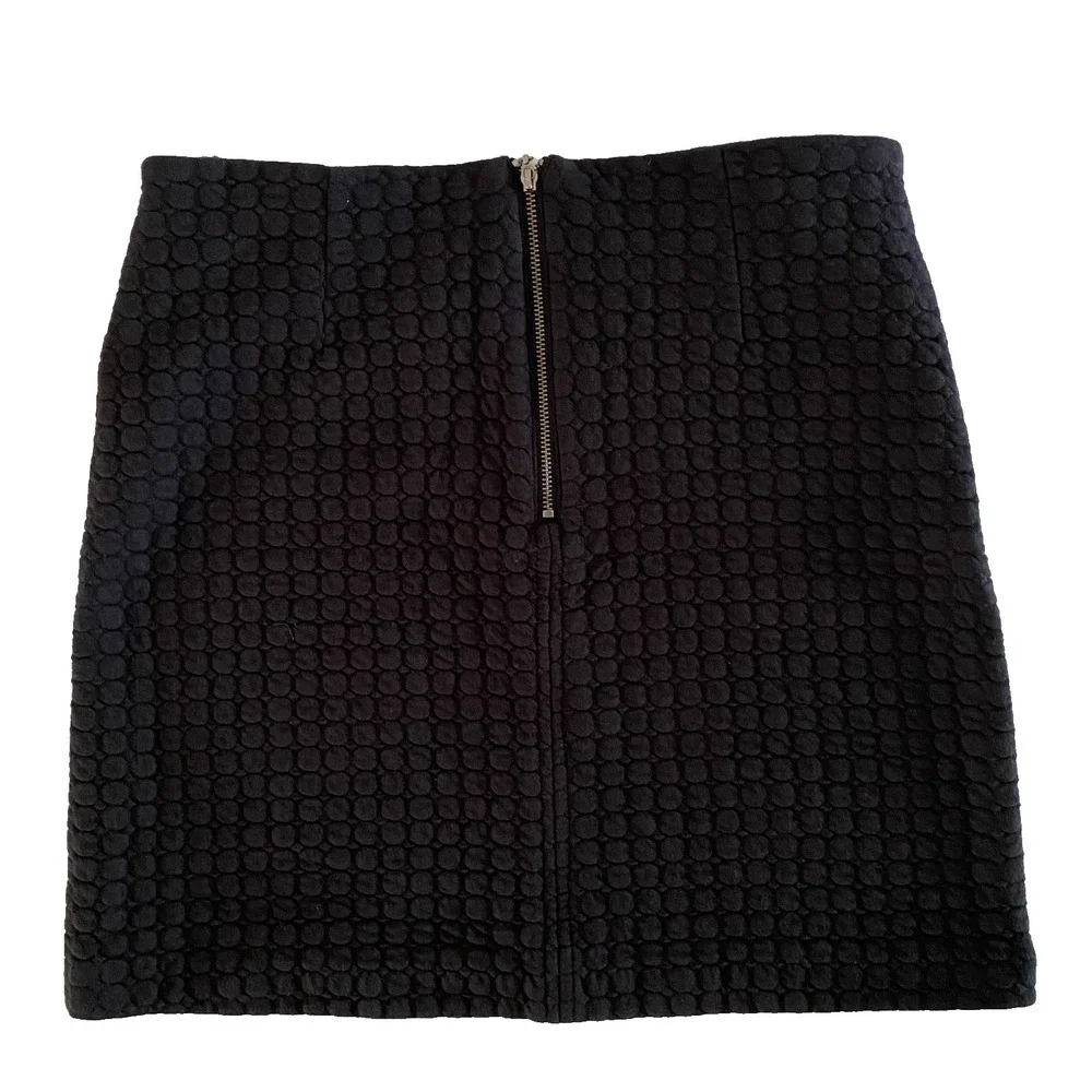 Laundry by Shelli‎ Segal Quilted Mini Skirt Black size 6 Zip Pocket